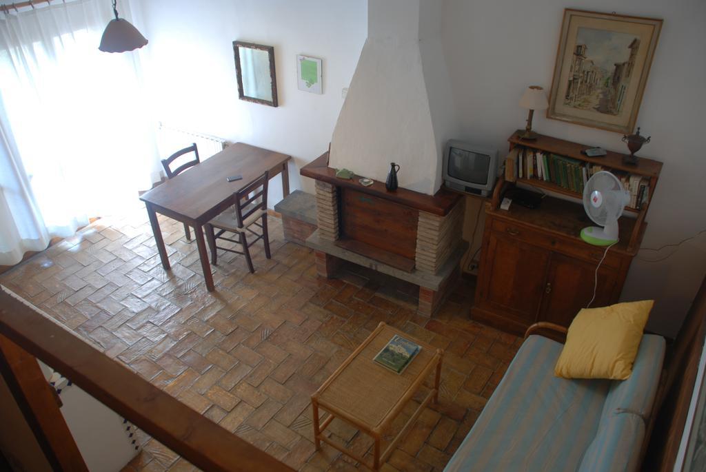 Podere Conte Racani Амелиа Номер фото
